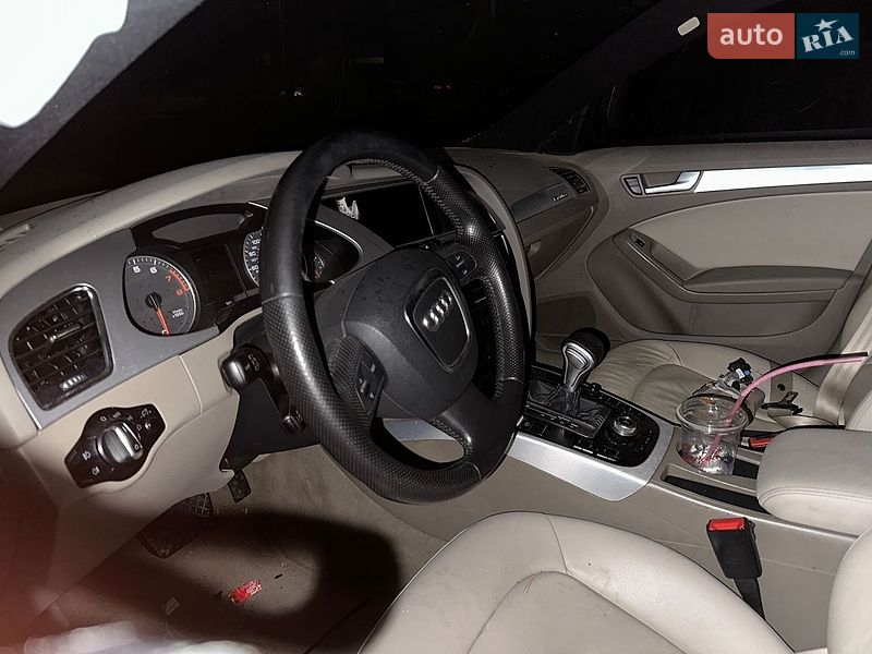 Седан Audi A4 2011 в Ірпені