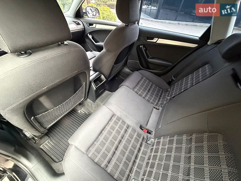 Универсал Audi A4 2013 в Стрые