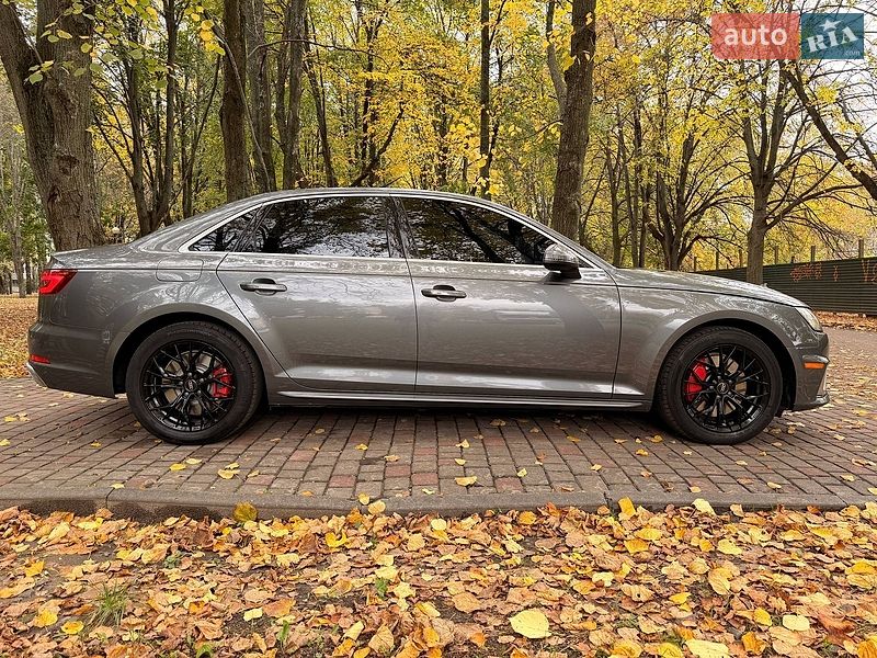 Седан Audi A4 2019 в Полтаве