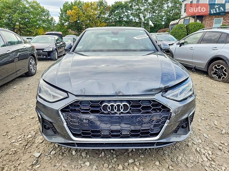 Седан Audi A4 2021 в Львові