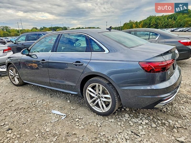Седан Audi A4 2021 в Львове