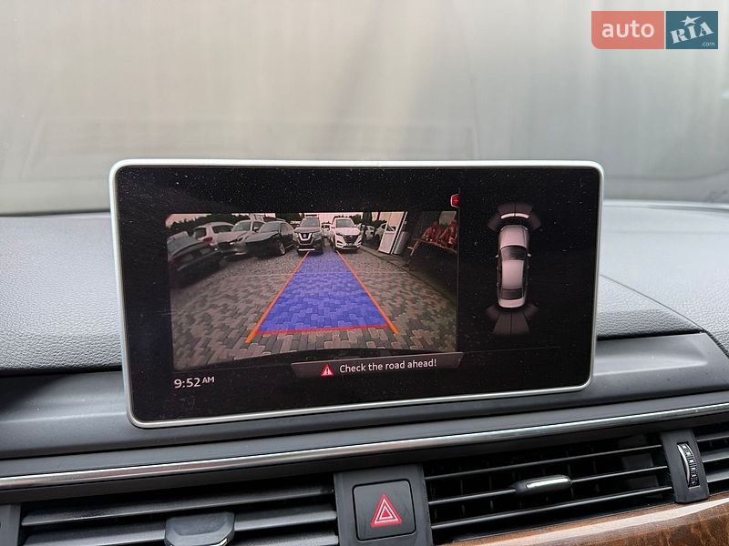 Седан Audi A4 2017 в Львове