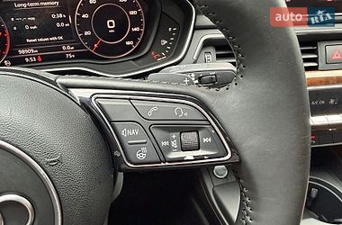 Седан Audi A4 2017 в Львове
