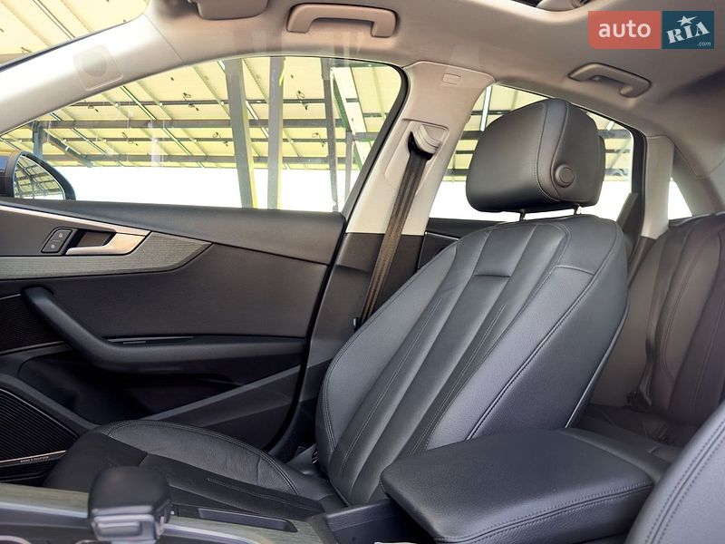 Седан Audi A4 2017 в Тернополе
