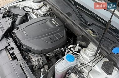 Седан Audi A4 2013 в Кам'янському