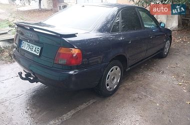Седан Audi A4 1996 в Крыжополе