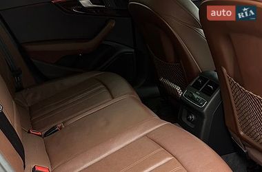 Седан Audi A4 2017 в Киеве