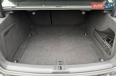 Седан Audi A4 2015 в Шептицькому
