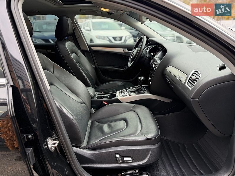 Седан Audi A4 2015 в Шептицькому