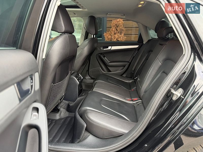 Седан Audi A4 2015 в Шептицькому