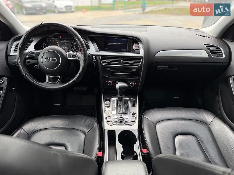 Седан Audi A4 2015 в Шептицькому