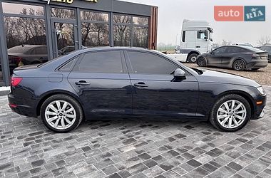 Седан Audi A4 2016 в Коломые