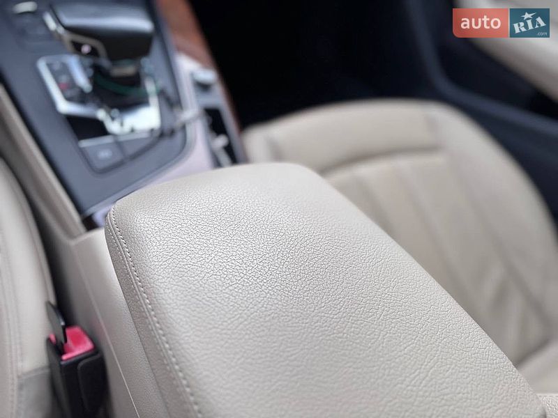 Седан Audi A4 2016 в Коломые