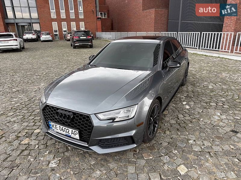 Седан Audi A4 2017 в Днепре