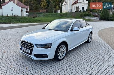 Седан Audi A4 2014 в Винниках