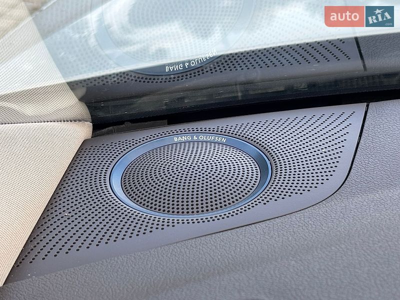 Седан Audi A4 2014 в Винниках