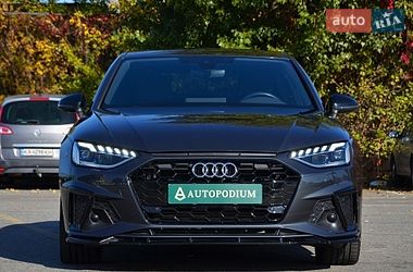Седан Audi A4 2022 в Киеве
