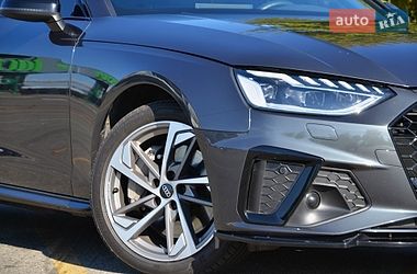 Седан Audi A4 2022 в Киеве