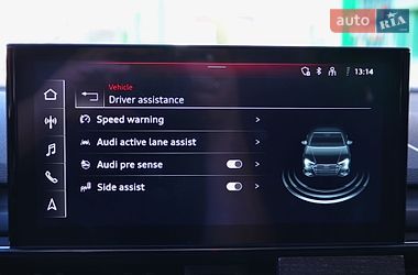 Седан Audi A4 2022 в Киеве