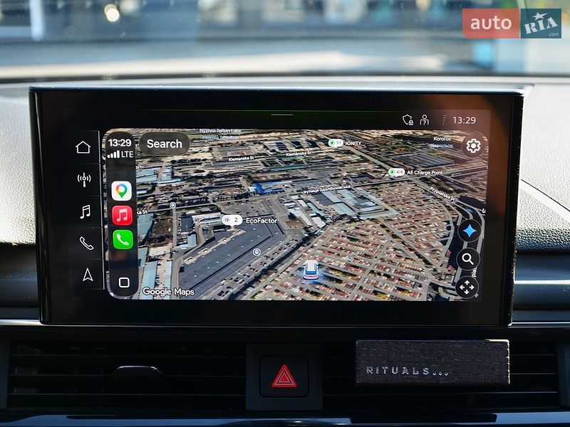 Седан Audi A4 2022 в Киеве