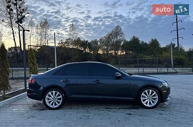 Седан Audi A4 2015 в Львове