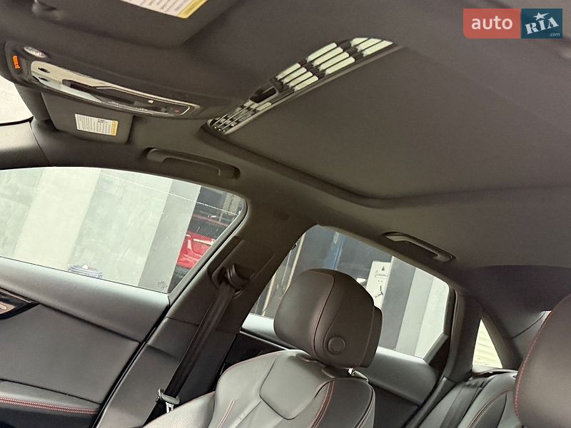 Седан Audi A4 2018 в Киеве