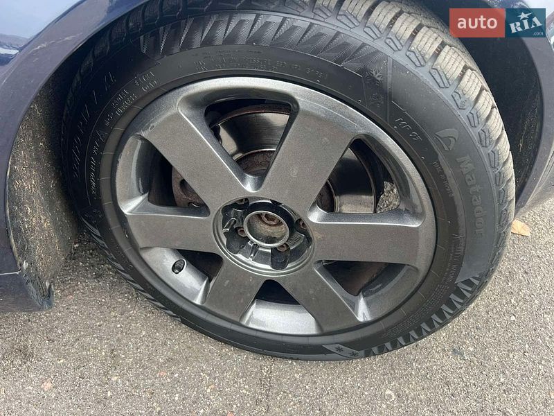 Универсал Audi A4 2003 в Киеве
