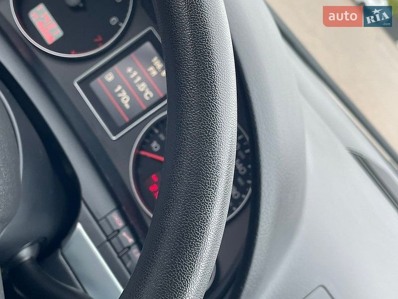 Седан Audi A4 2005 в Чернігові