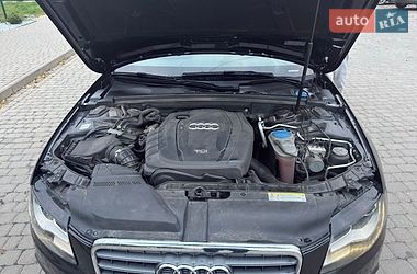 Седан Audi A4 2011 в Остроге