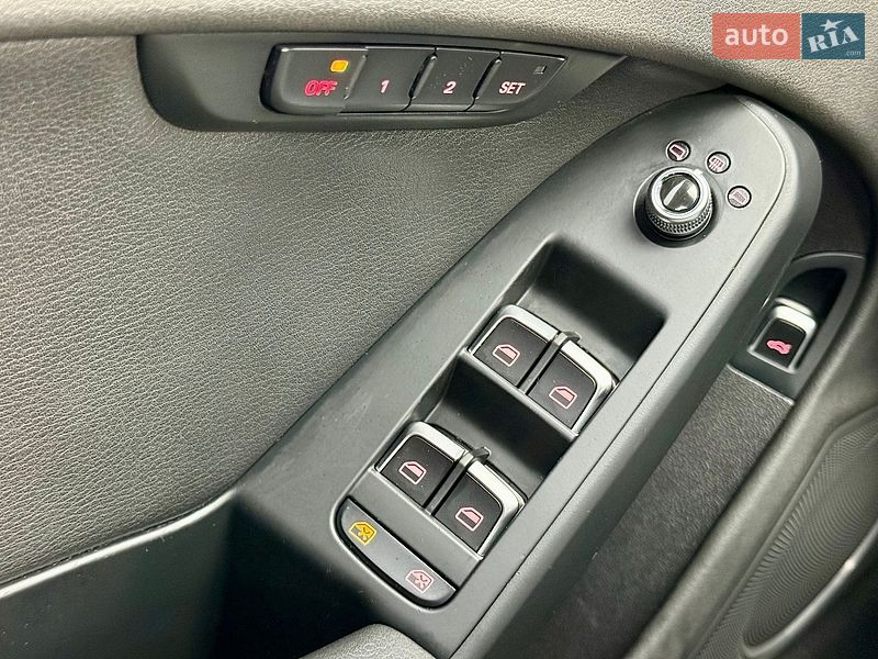 Седан Audi A4 2013 в Харькове