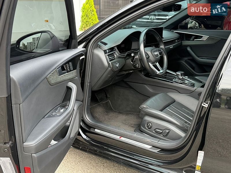 Седан Audi A4 2024 в Києві