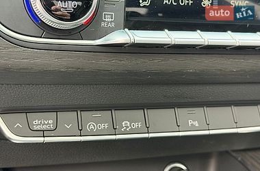 Седан Audi A4 2024 в Києві