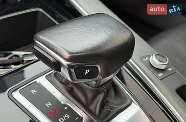 Седан Audi A4 2024 в Києві