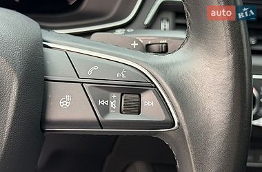 Седан Audi A4 2024 в Києві