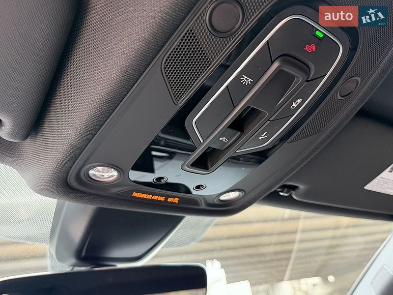 Седан Audi A4 2024 в Києві