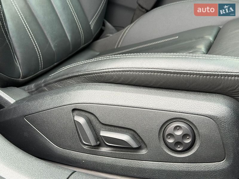 Седан Audi A4 2024 в Києві