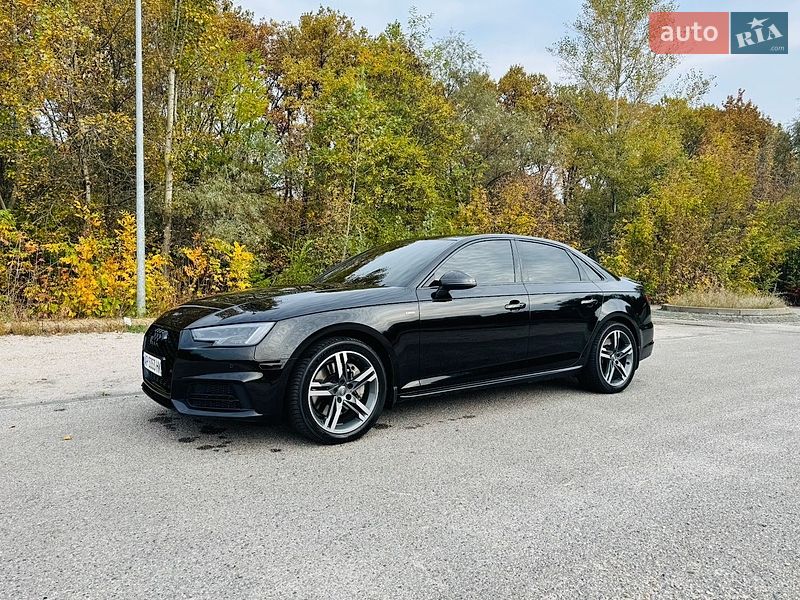 Седан Audi A4 2016 в Днепре фото Седан Audi A4 2016 в Днепре