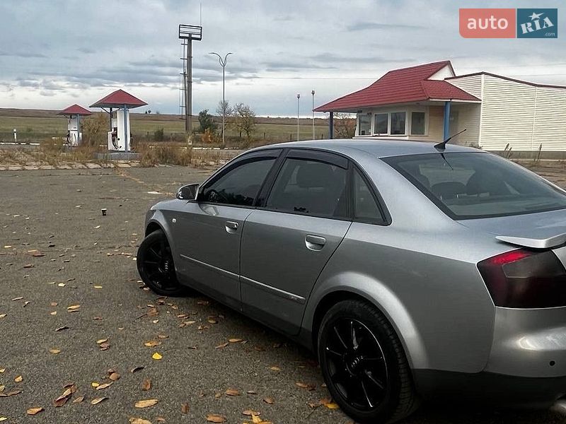 Седан Audi A4 2003 в Одесі