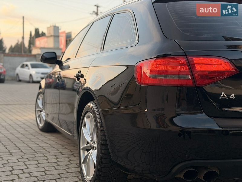 Универсал Audi A4 2009 в Львове