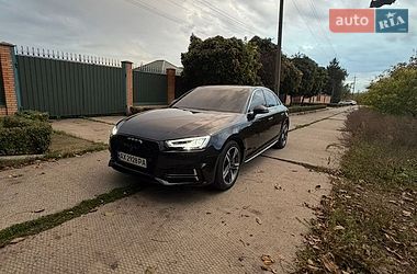 Седан Audi A4 2018 в Харкові