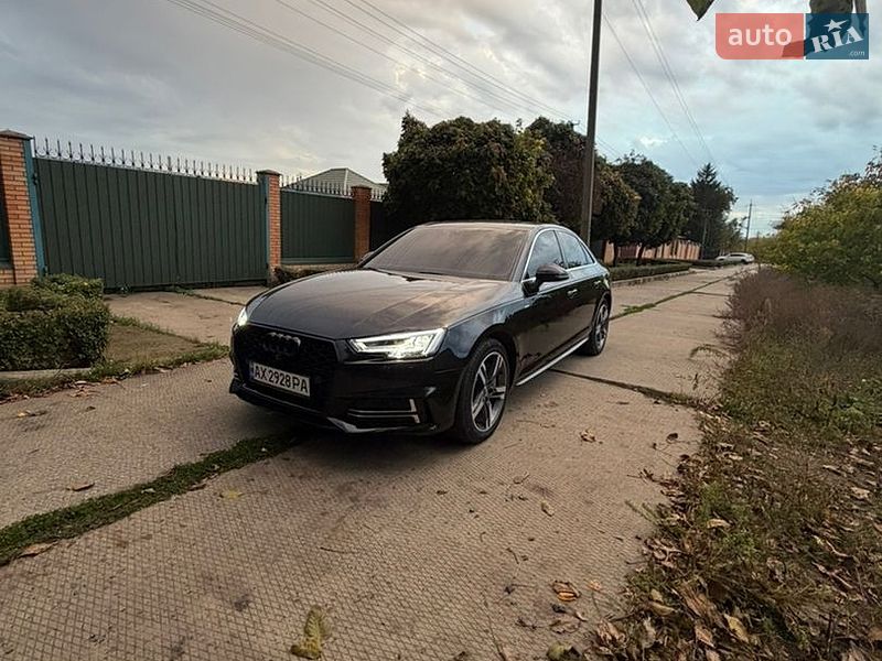 Седан Audi A4 2018 в Харкові