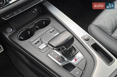 Седан Audi A4 2016 в Києві