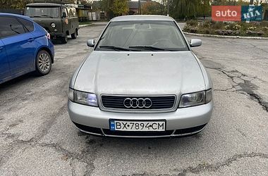 Седан Audi A4 1998 в Полонном