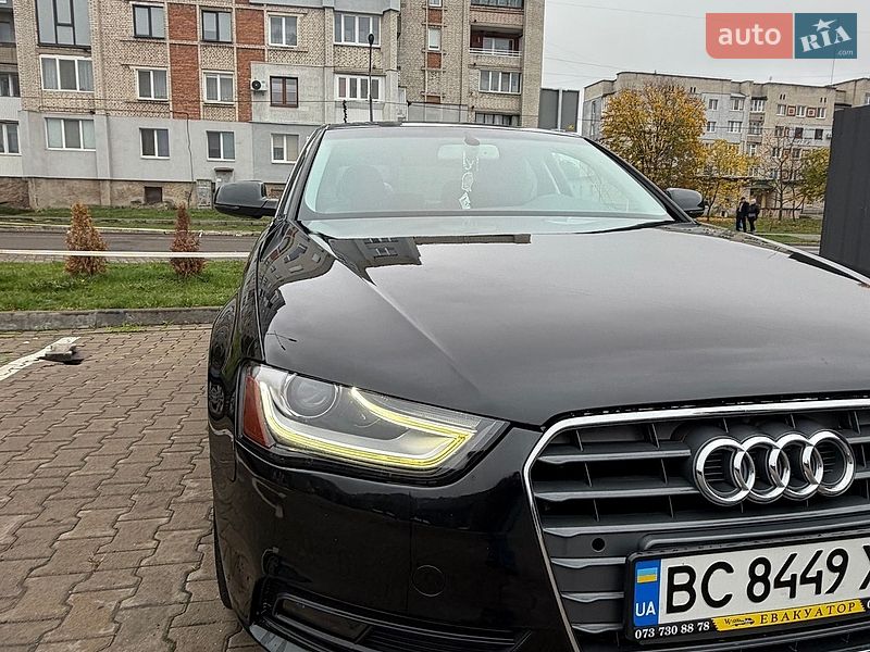 Седан Audi A4 2012 в Шептицькому