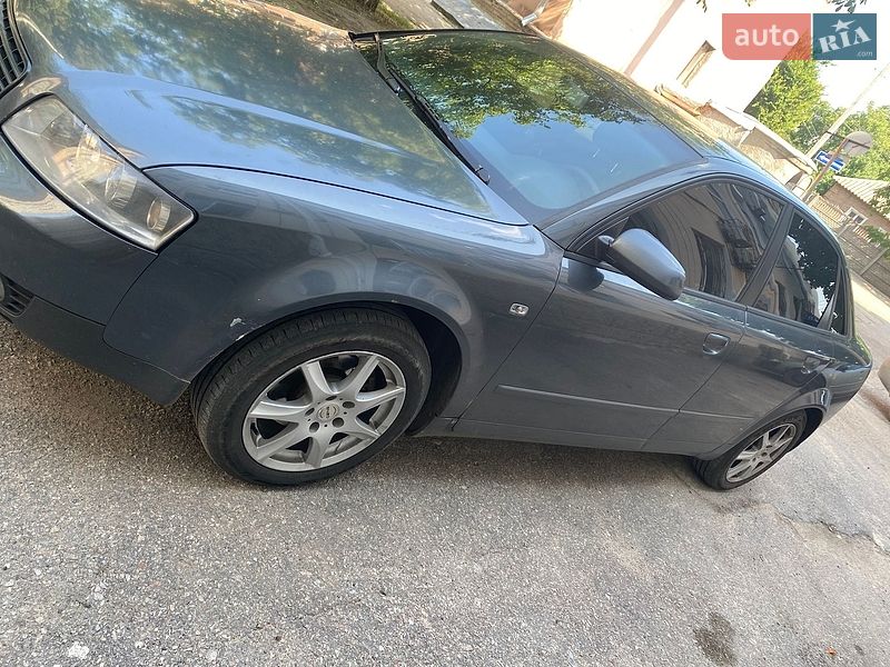 Седан Audi A4 2004 в Кропивницком