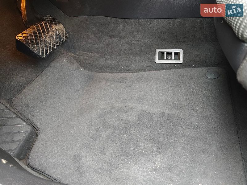 Универсал Audi A4 2006 в Сарнах