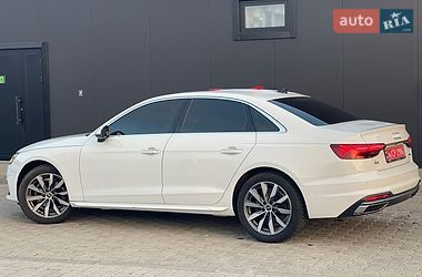 Седан Audi A4 2021 в Стрые