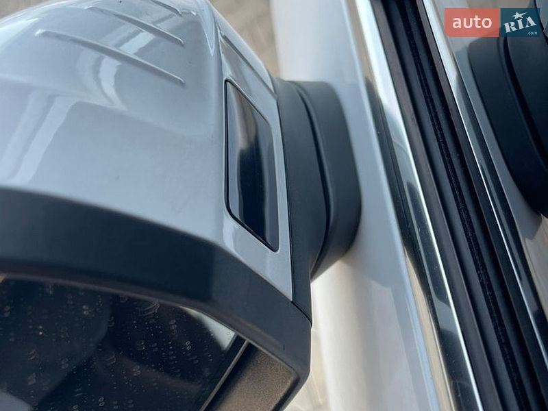 Седан Audi A4 2021 в Стрые