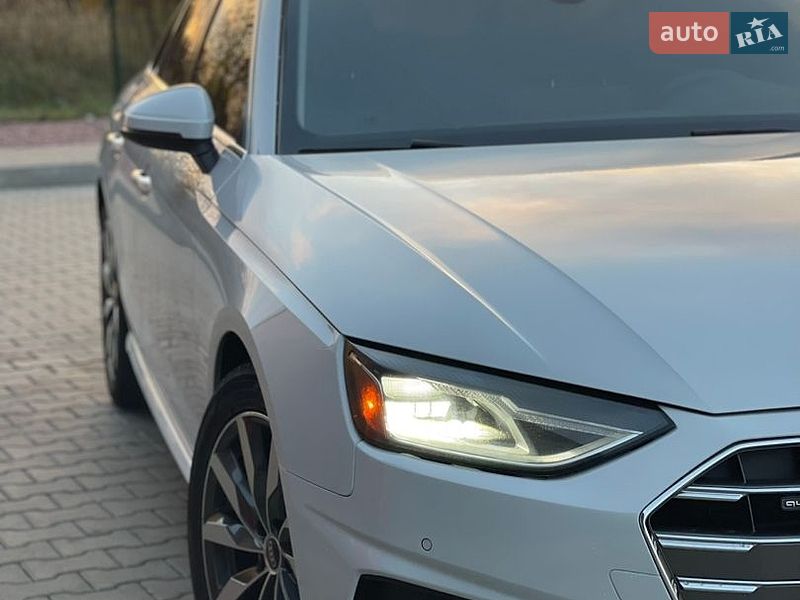 Седан Audi A4 2021 в Стрые