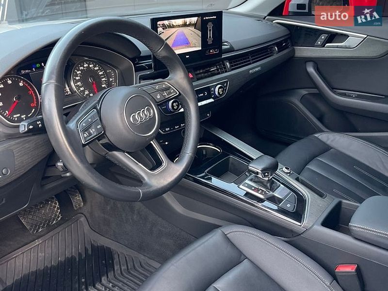 Седан Audi A4 2021 в Стрые